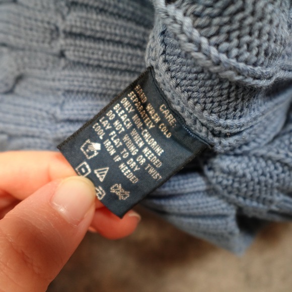 Vintage Ralph Lauren Sweater Womens Medium Blue Cable Knit VNeck Fisherman - Picture 3 of 8